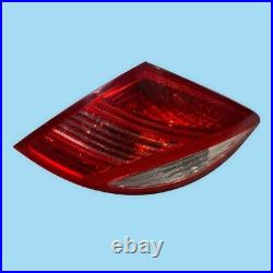 Right Passenger Tail Light Lamp Assembly OEM 07-10 Mercedes W216 CL550 CL63